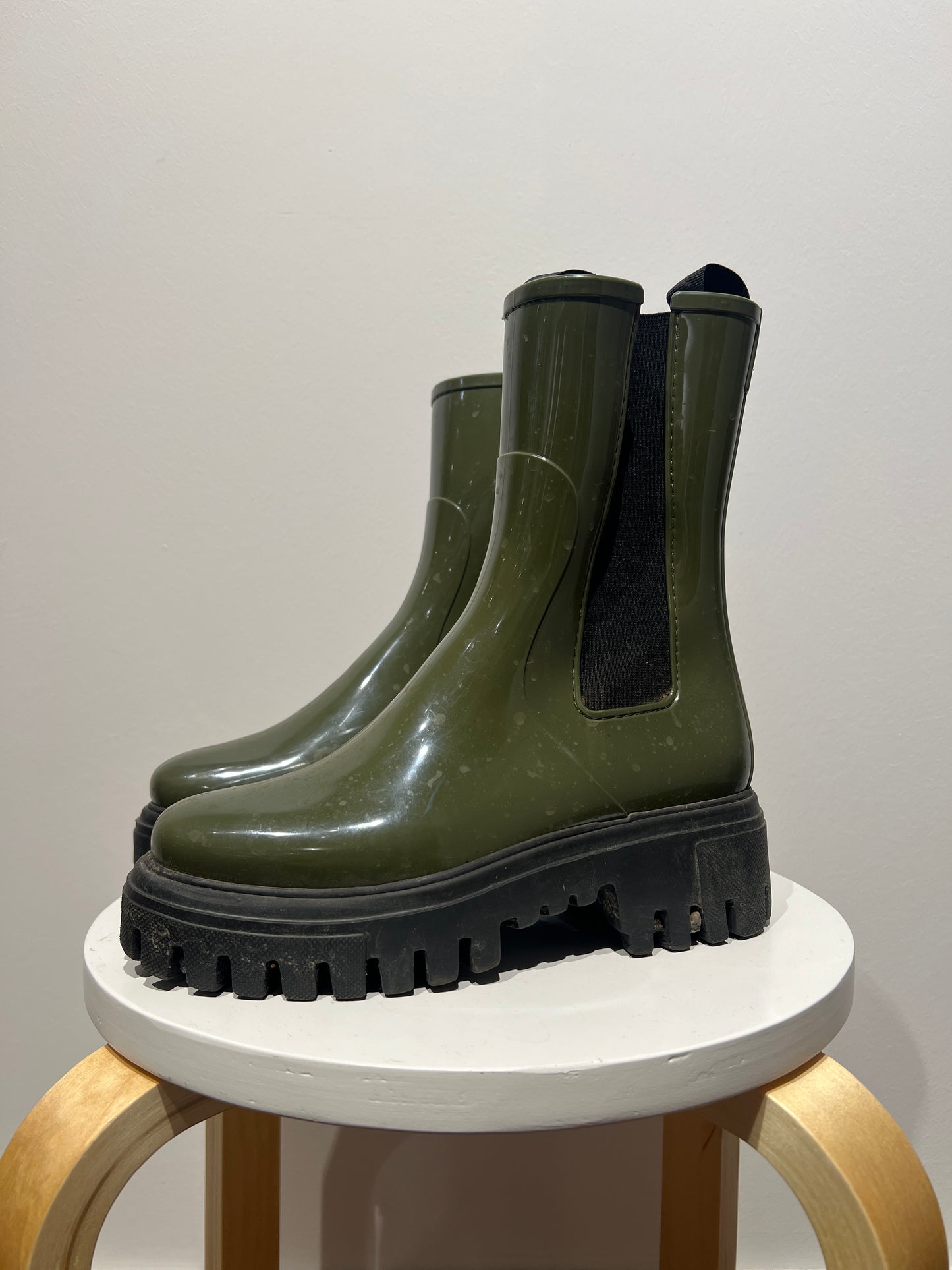 Lemon Jelly - Rubber boots