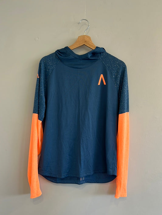 Adidas - Hooded contrast sleeve top
