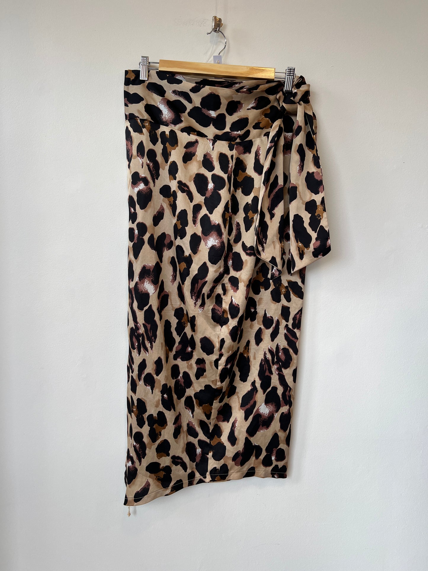 Never Fully Dressed - Leopard print wrap skirt