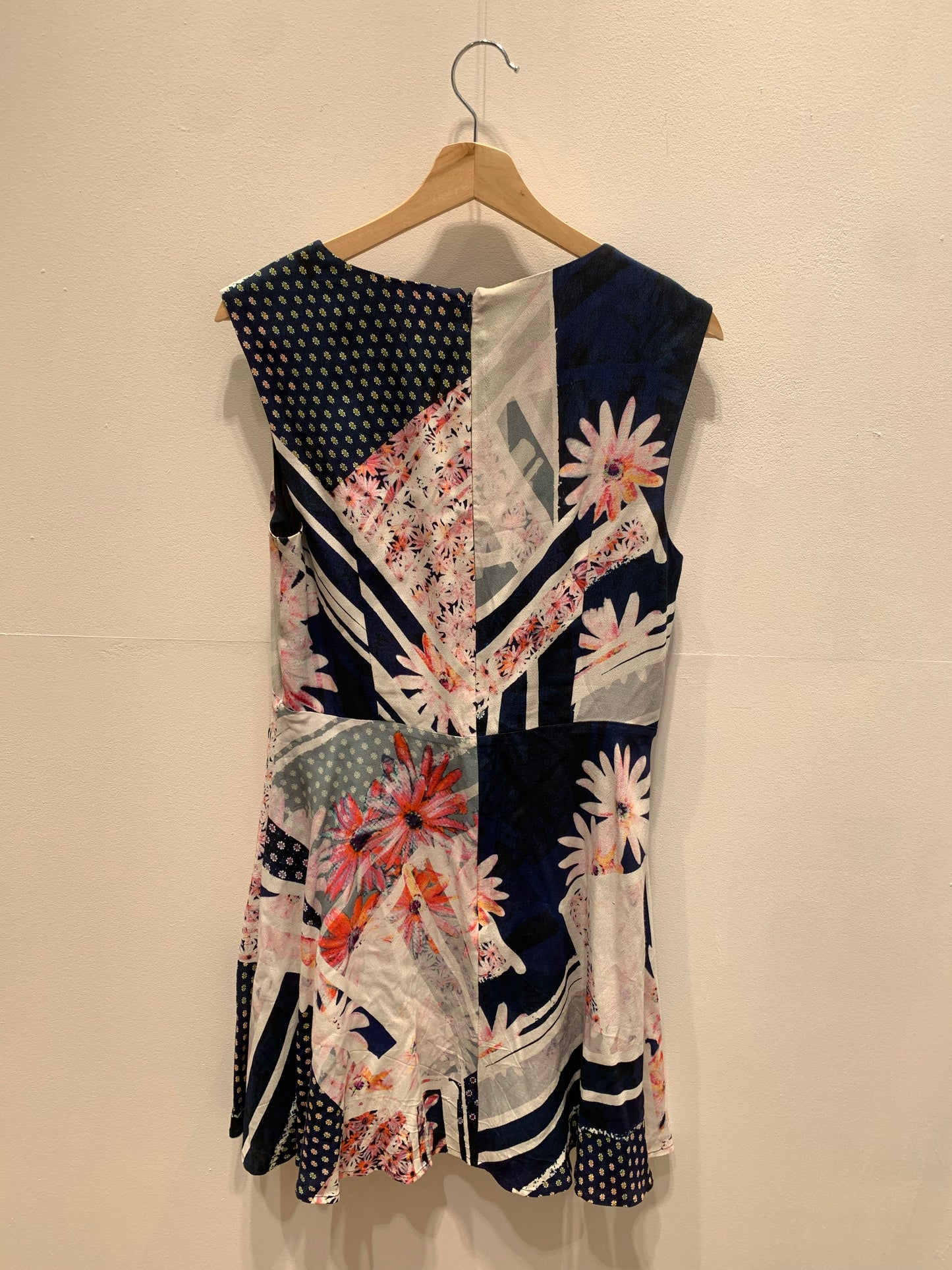 French Connection - Abstract floral print dress