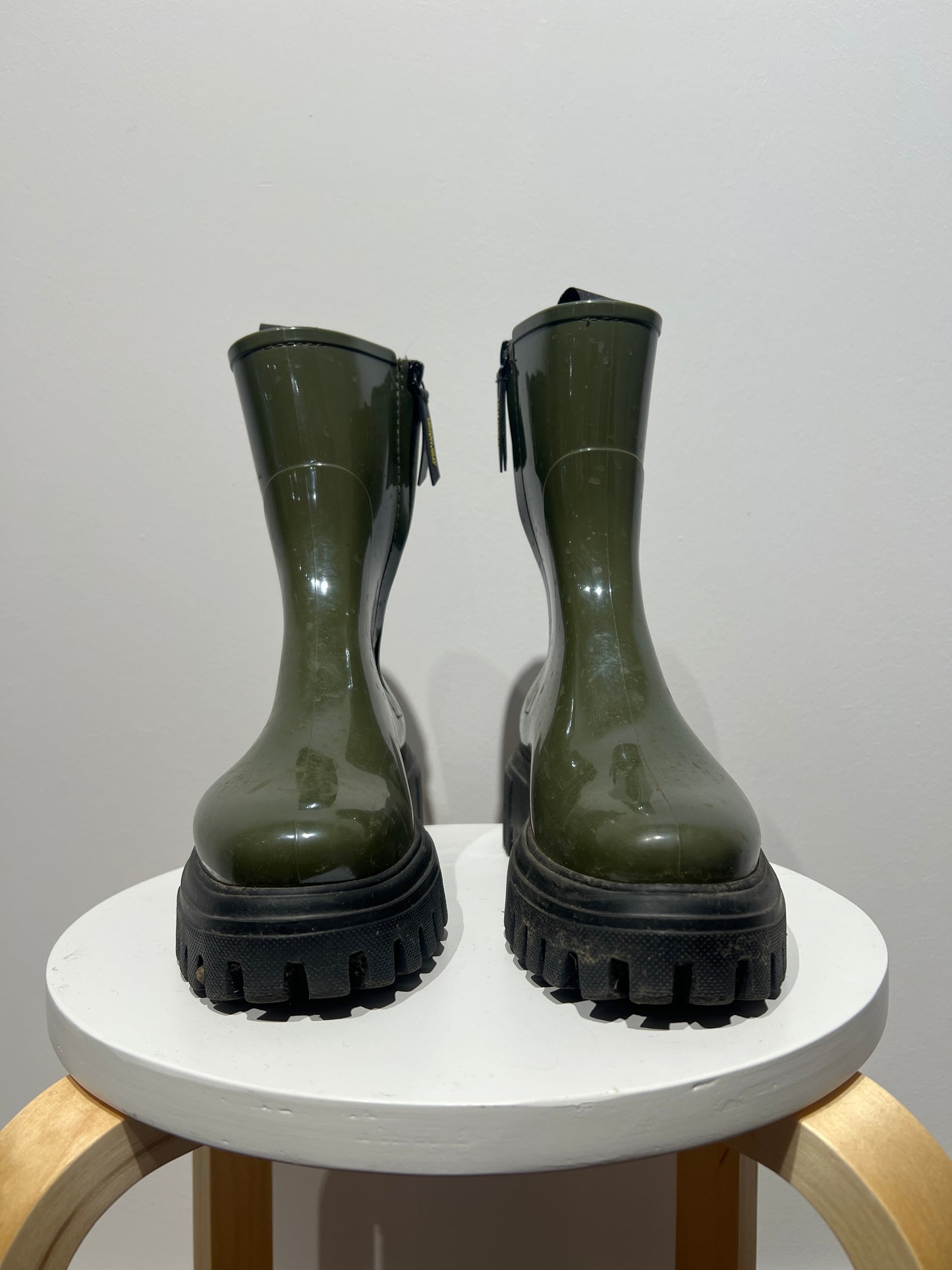 Lemon Jelly - Rubber boots