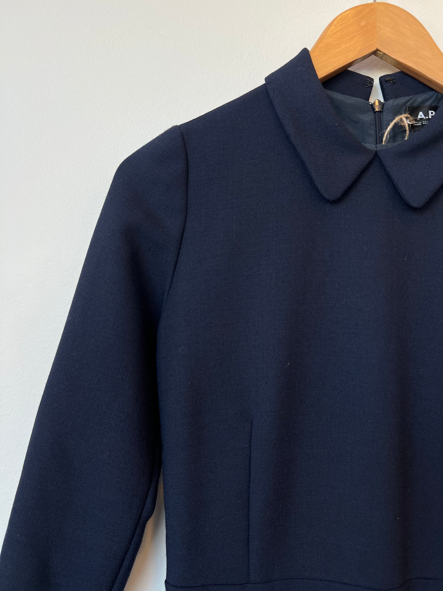 A.P.C. - Long sleeve wool collar detail dress